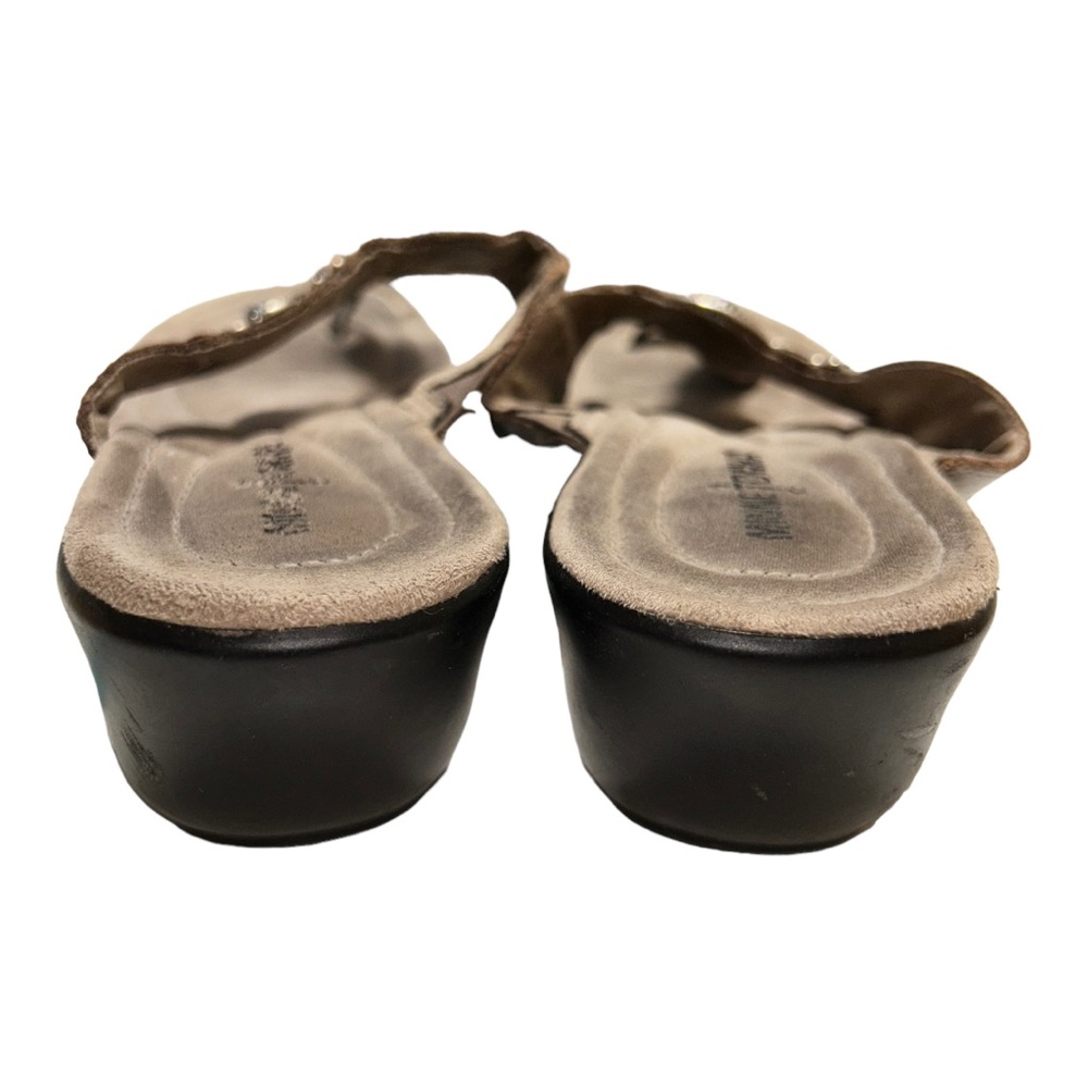 Minnetonka l Conroe Pewter Silver Jeweled Thong Sandal Size 10
